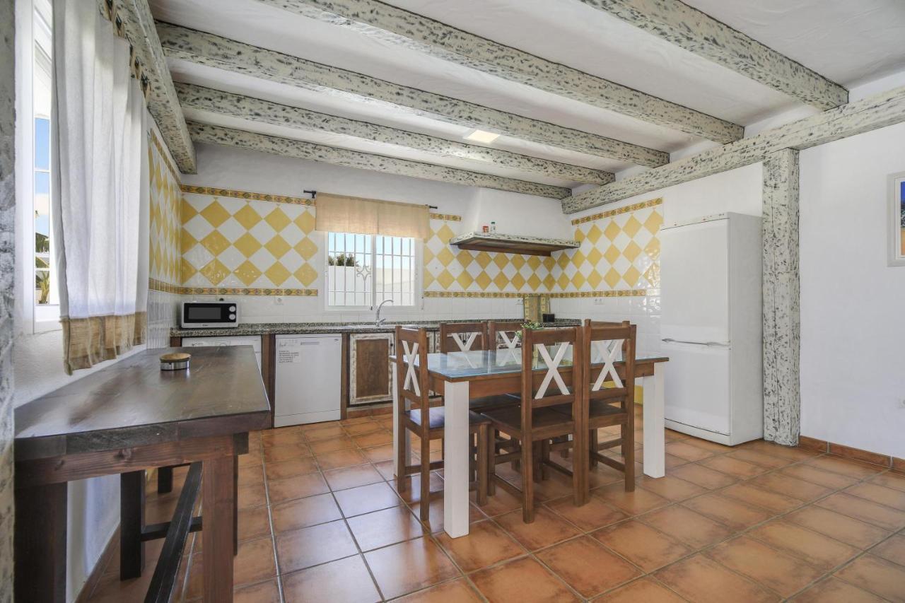 Villa Ibicenca Vejer de la Frontera Luaran gambar