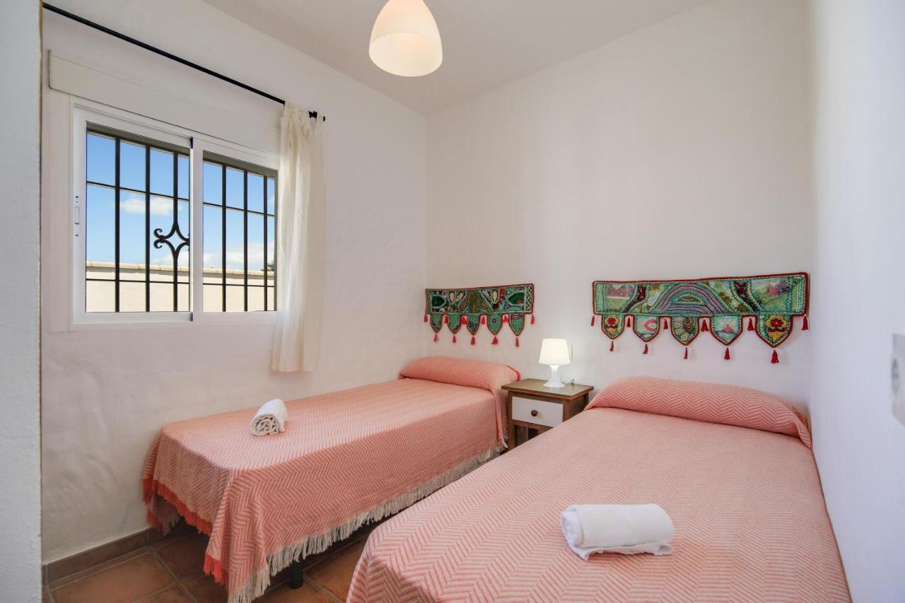 Villa Ibicenca Vejer de la Frontera Luaran gambar
